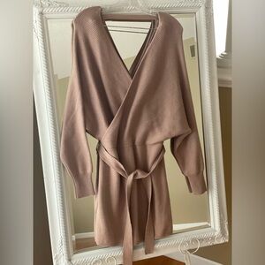 Francesca’s Mi Ami faux wrap mini sweater dress. Size Medium.